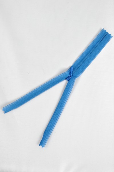 ZIP017  3號拉鏈  聚酯牙拉鏈  隱形拉鏈  密尾拉鏈 不設單獨拉鍊訂購 後面照